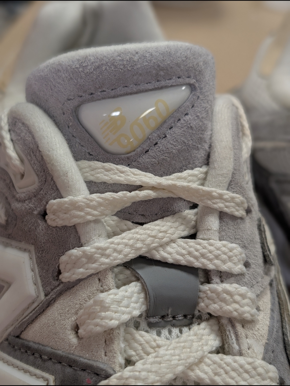 New Balance Women's 9060 Light Gray Sneaker Size 10.5 Men 12 Wm - Picture 11 of 12